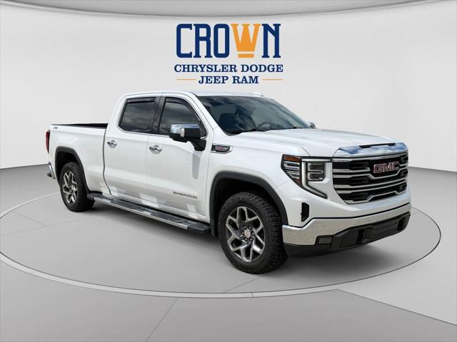 2022 GMC Sierra 1500 4WD Crew Cab Standard Box SLT 2022 GMC Sierra 1500 4WD Crew Cab Standard Box SLT