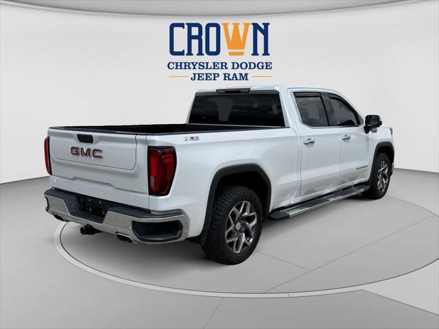 2022 GMC Sierra 1500 4WD Crew Cab Standard Box SLT 2022 GMC Sierra 1500 4WD Crew Cab Standard Box SLT
