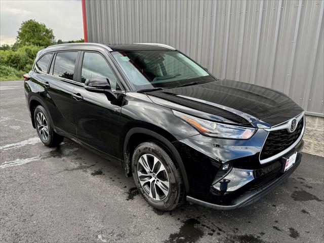 2026 Toyota Highlander XLE for sale in Oneonta, NY