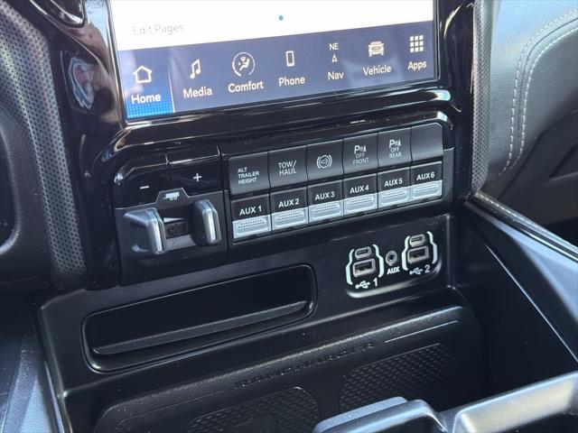 2023 Ram 3500 Limited Crew Cab 4x4 8' Box
