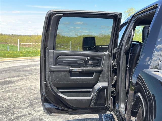 2023 Ram 3500 Limited Crew Cab 4x4 8' Box