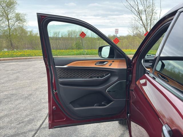 2023 Jeep Grand Cherokee L Summit Reserve 4x4