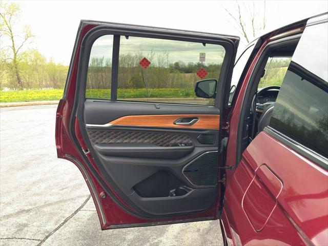 2023 Jeep Grand Cherokee L Summit Reserve 4x4