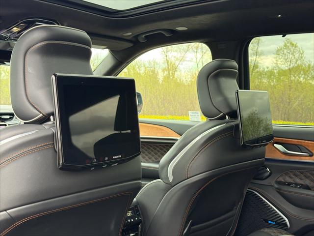 2023 Jeep Grand Cherokee L Summit Reserve 4x4