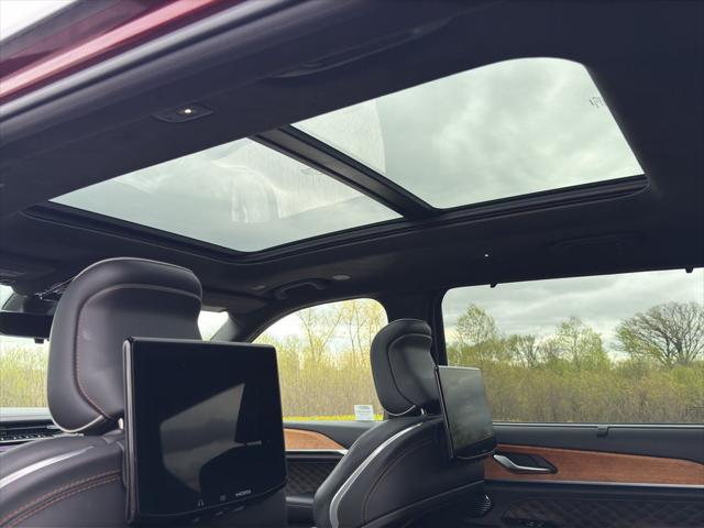 2023 Jeep Grand Cherokee L Summit Reserve 4x4