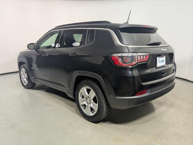 2022 Jeep Compass Latitude FWD