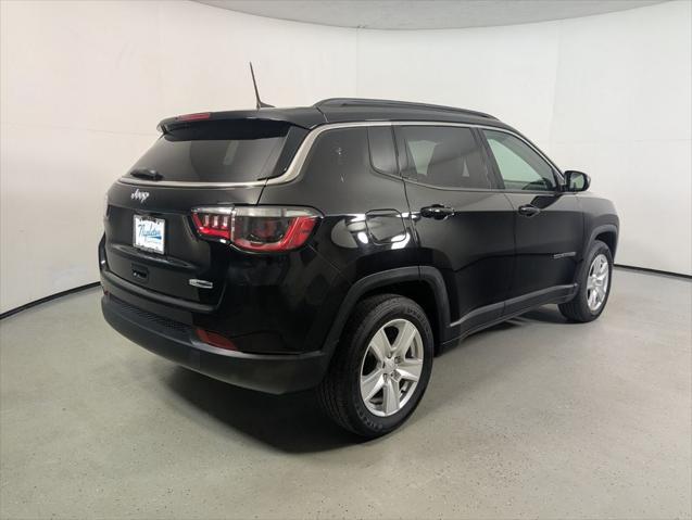 2022 Jeep Compass Latitude FWD