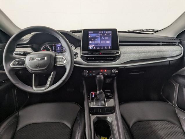 2022 Jeep Compass Latitude FWD