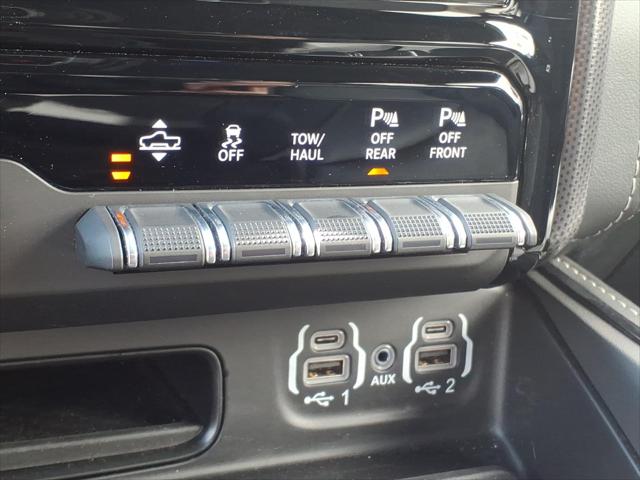 2024 Ram 1500 Limited Crew Cab 4x4 5'7" Box