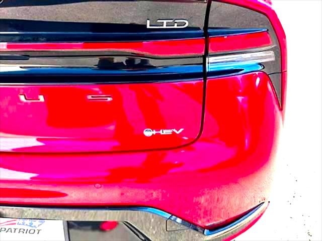 2023 Toyota Prius Limited AWD-e