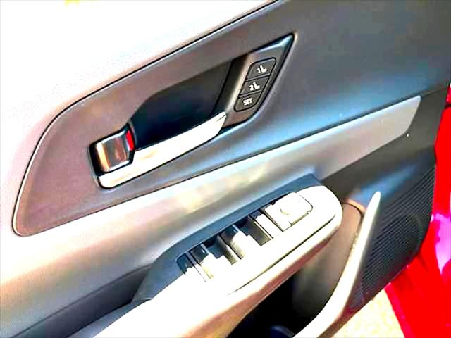 2023 Toyota Prius Limited AWD-e