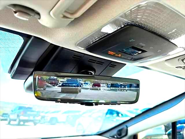 2023 Toyota Prius Limited AWD-e