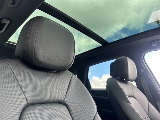 2026 Porsche Cayenne Unknown