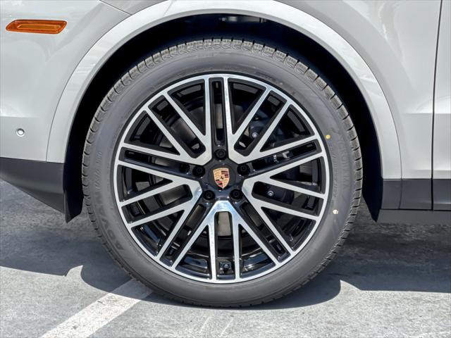 2026 Porsche Cayenne Unknown