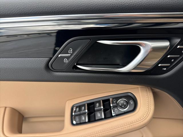 2026 Porsche Macan Unknown