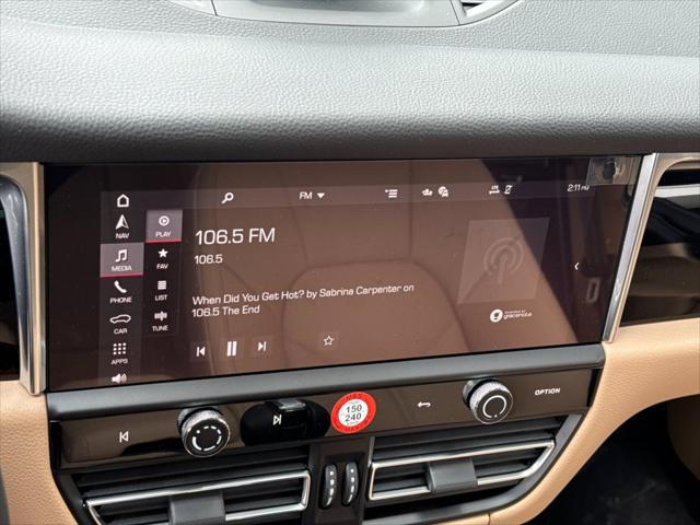 2026 Porsche Macan Unknown