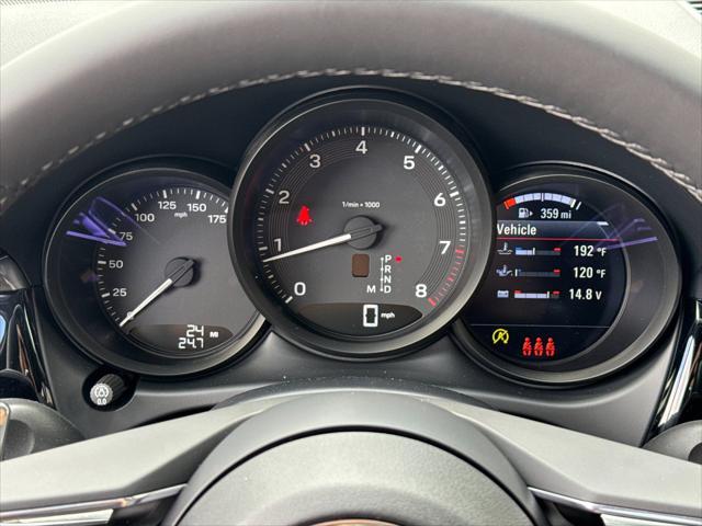 2026 Porsche Macan Unknown