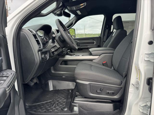 2026 Ram 3500 Lone Star Crew Cab 4x4 8' Box