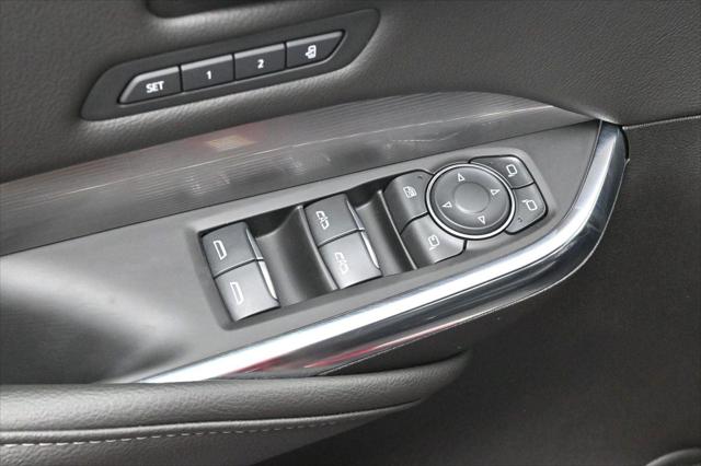 2024 Cadillac XT4 AWD Premium Luxury