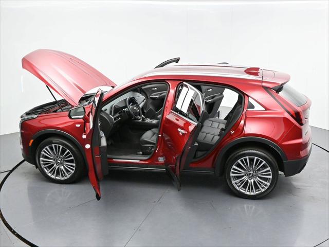 2024 Cadillac XT4 AWD Premium Luxury