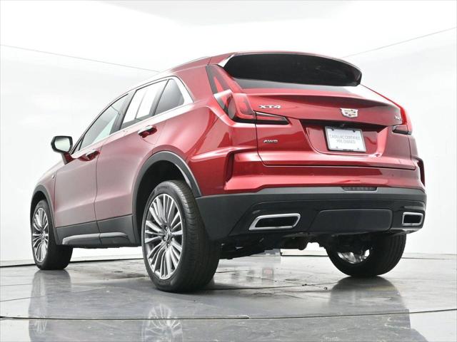 2024 Cadillac XT4 AWD Premium Luxury