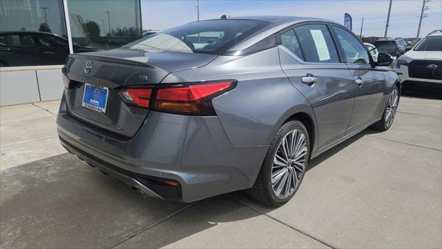 2023 Nissan Altima SL FWD