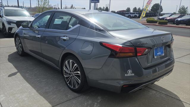 2023 Nissan Altima SL FWD