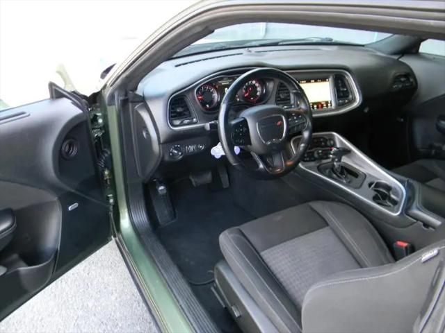 2022 Dodge Challenger SXT AWD