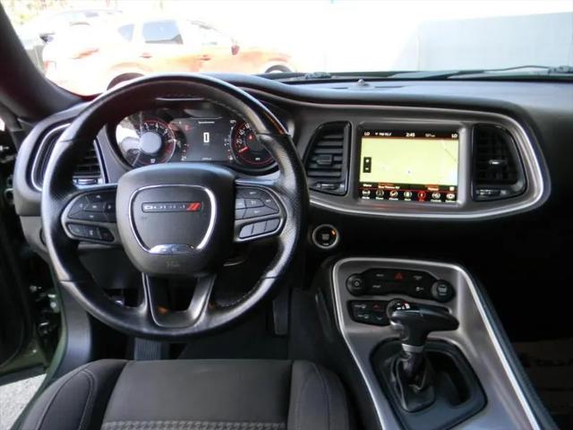 2022 Dodge Challenger SXT AWD
