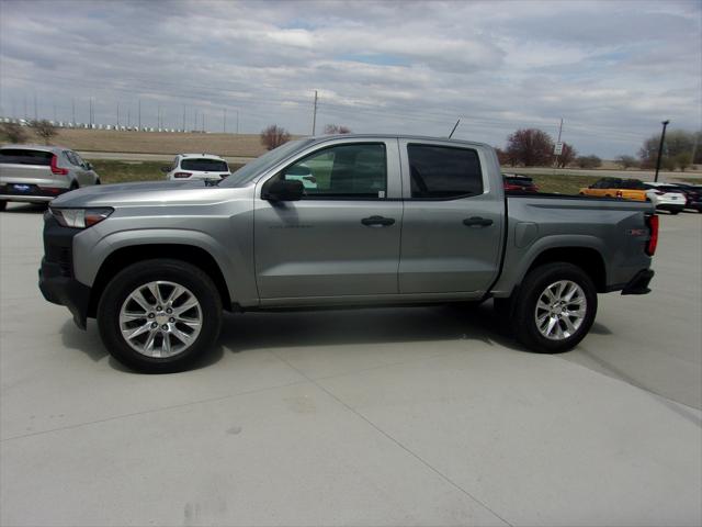 2023 Chevrolet Colorado 4WD Crew Cab Short Box WT