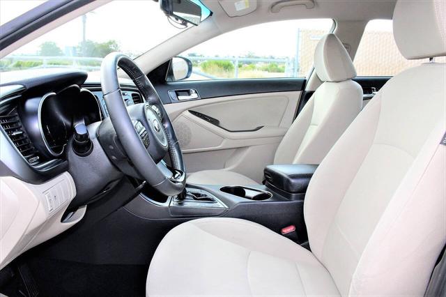 2016 Kia Optima Hybrid Base 4dr Sedan