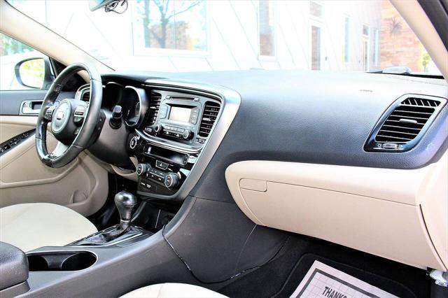 2016 Kia Optima Hybrid Base 4dr Sedan