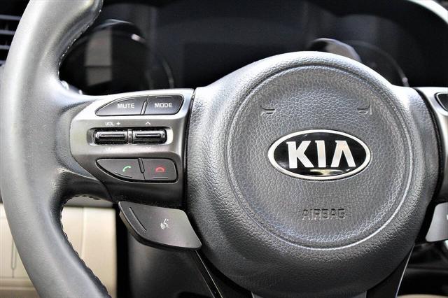 2016 Kia Optima Hybrid Base 4dr Sedan