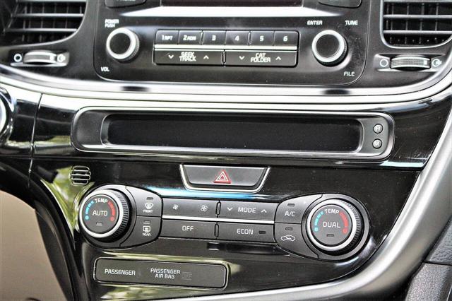 2016 Kia Optima Hybrid Base 4dr Sedan