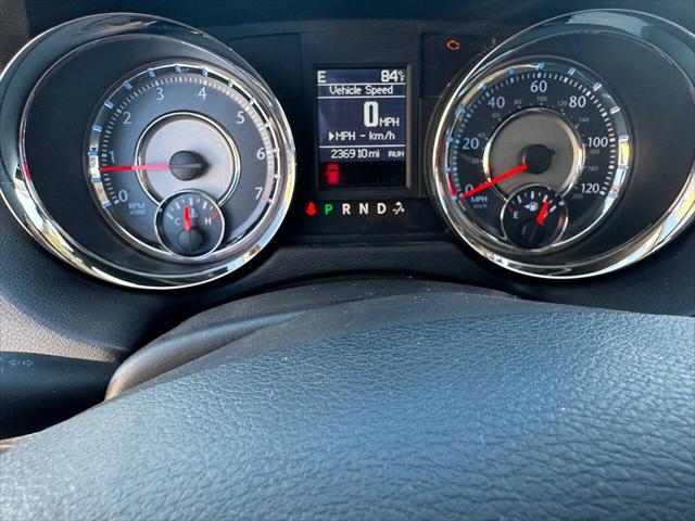2014 Chrysler Town & Country Touring