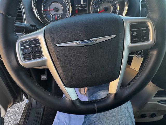 2014 Chrysler Town & Country Touring