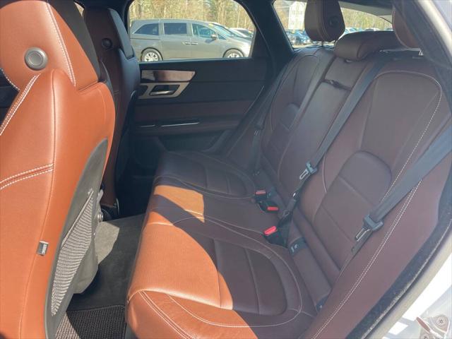 2019 Jaguar XF S