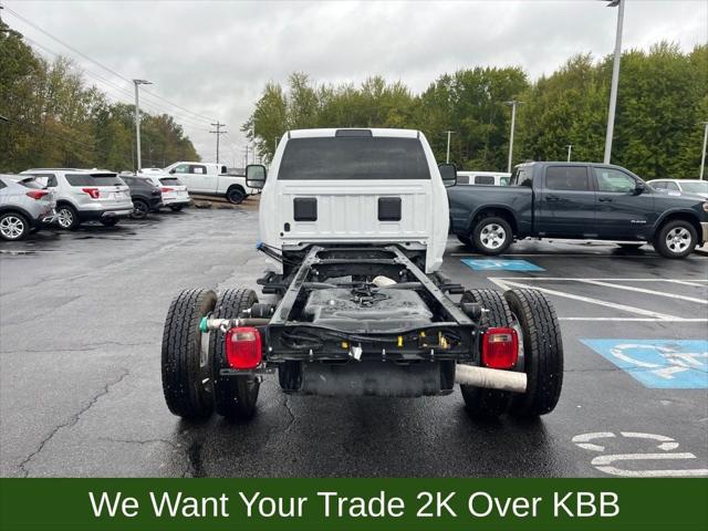 2025 Ram 5500 Tradesman/Big Horn