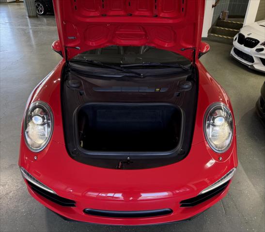 2014 Porsche 911 Carrera