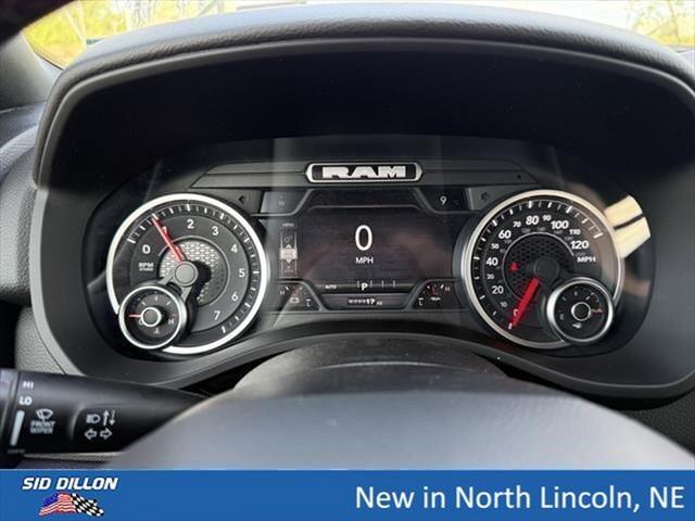2026 Ram 1500 Big Horn Crew Cab 4x4 57 Box