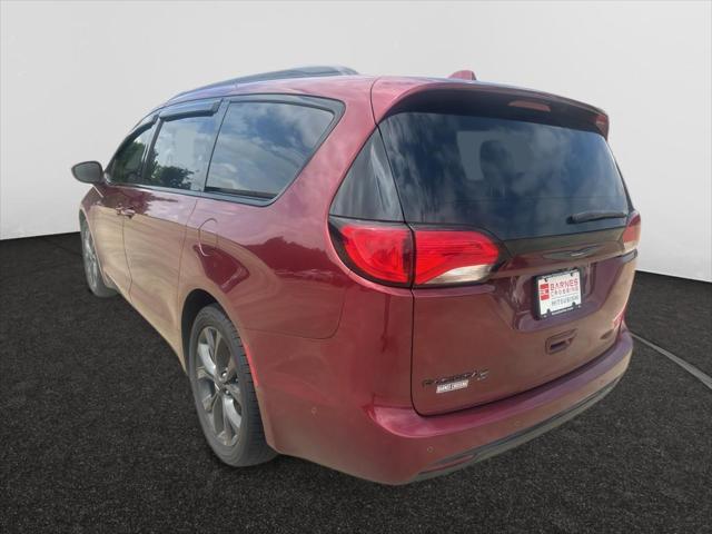 2020 Chrysler Pacifica Touring L Plus