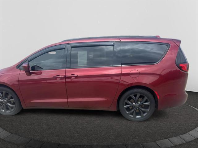 2020 Chrysler Pacifica Touring L Plus