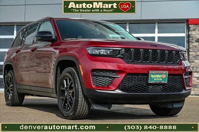 2025 Jeep Grand Cherokee Altitude 4x4 for sale in Aurora, CO