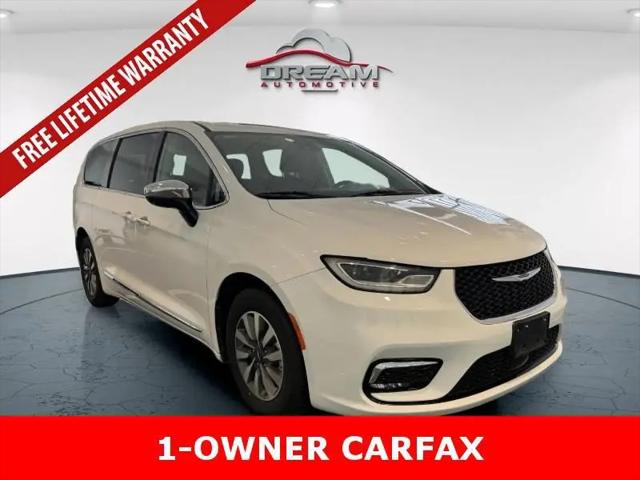 2023 Chrysler Pacifica Hybrid Limited for sale in Kansas City, KS