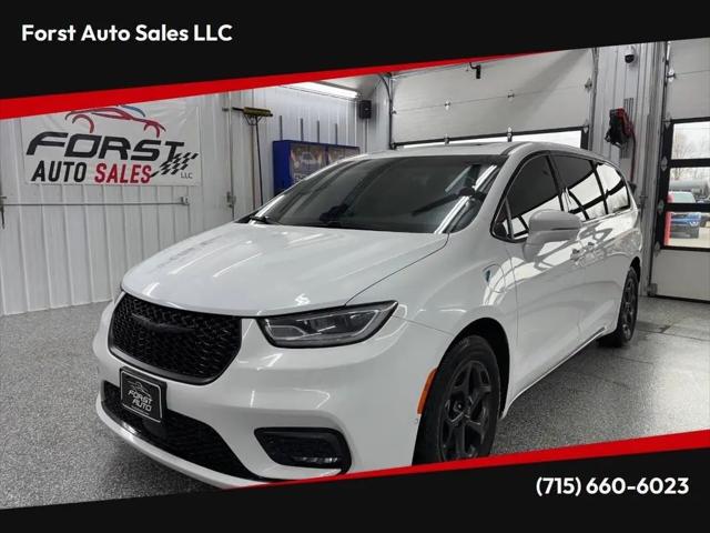 2022 Chrysler Pacifica Hybrid Limited for sale in Marshfield, WI