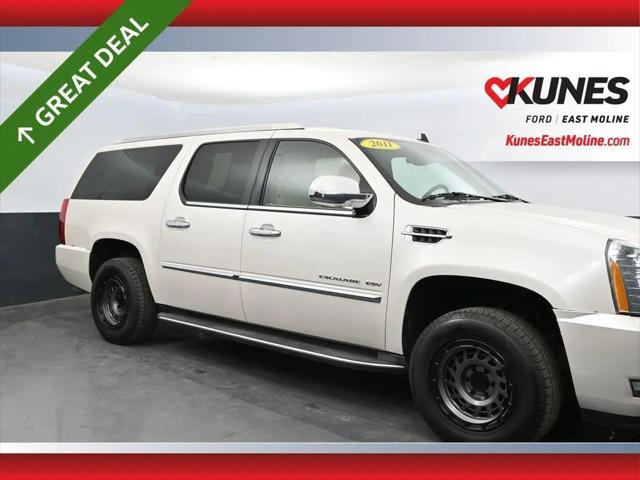 2011 Cadillac Escalade ESV Luxury for sale in East Moline, IL