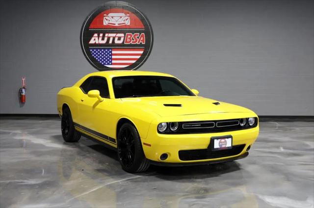 2017 Dodge Challenger SXT for sale in Frankfort, IN