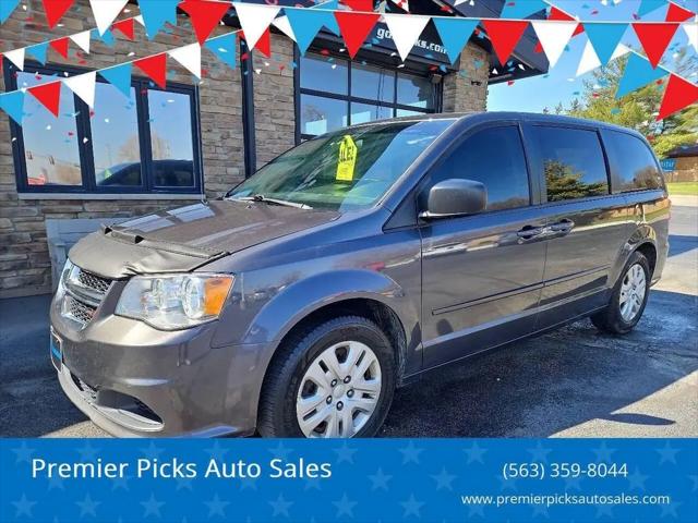 2017 Dodge Grand Caravan SE for sale in Bettendorf, IA