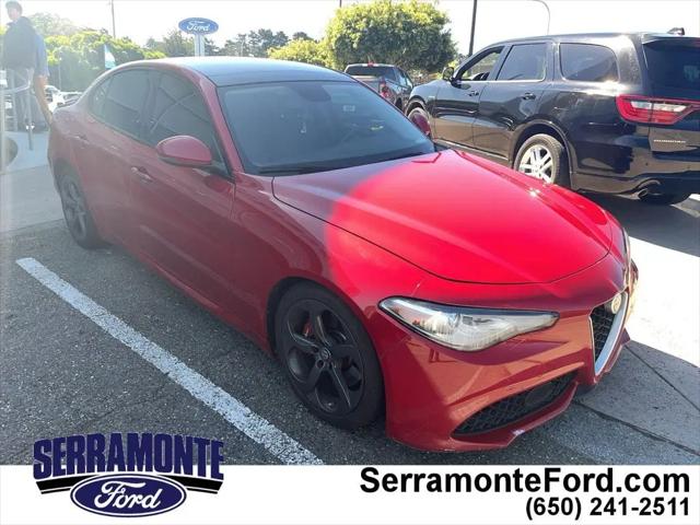 D*I様 Macchina rossa Alfa Romeoクァドリフォリオ ア 2018 Alfa Romeo Giulia Sedan 4D Quadrifoglio Average Price