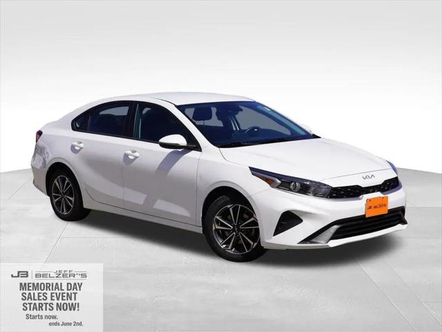 2023 Kia Forte LXS for sale in Lakeville, MN